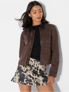 Wild Fable Women’s Denim Utility Barn Jacket, Brown w/Black Collar, Sz M, NWT